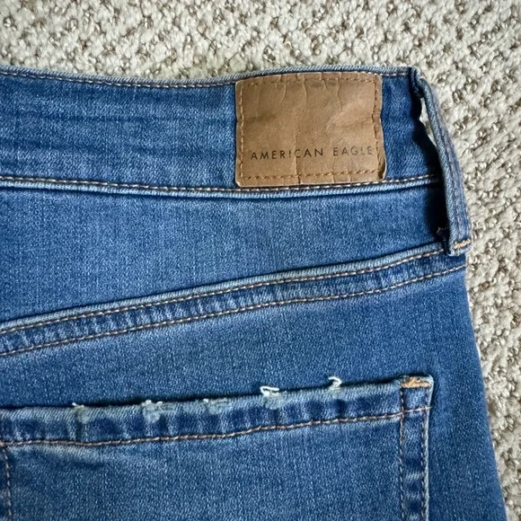 American Eagle High Rise Shortie Shorts Button fly Super Stretch Size 10 - Picture 4 of 8